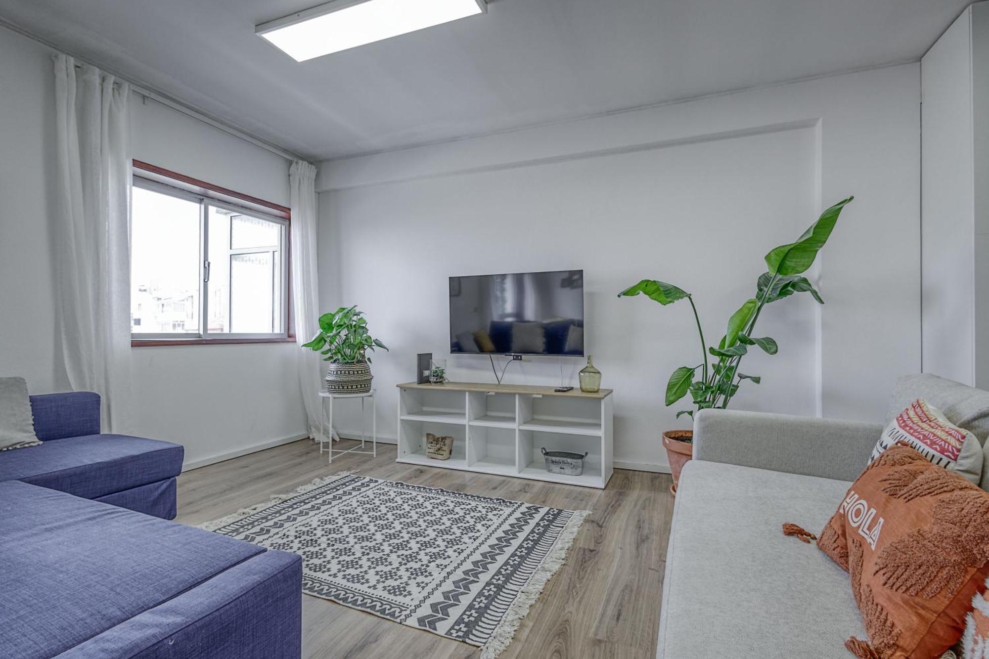 Travel & Live Fernao Magalhaes Apartment Порто Екстериор снимка