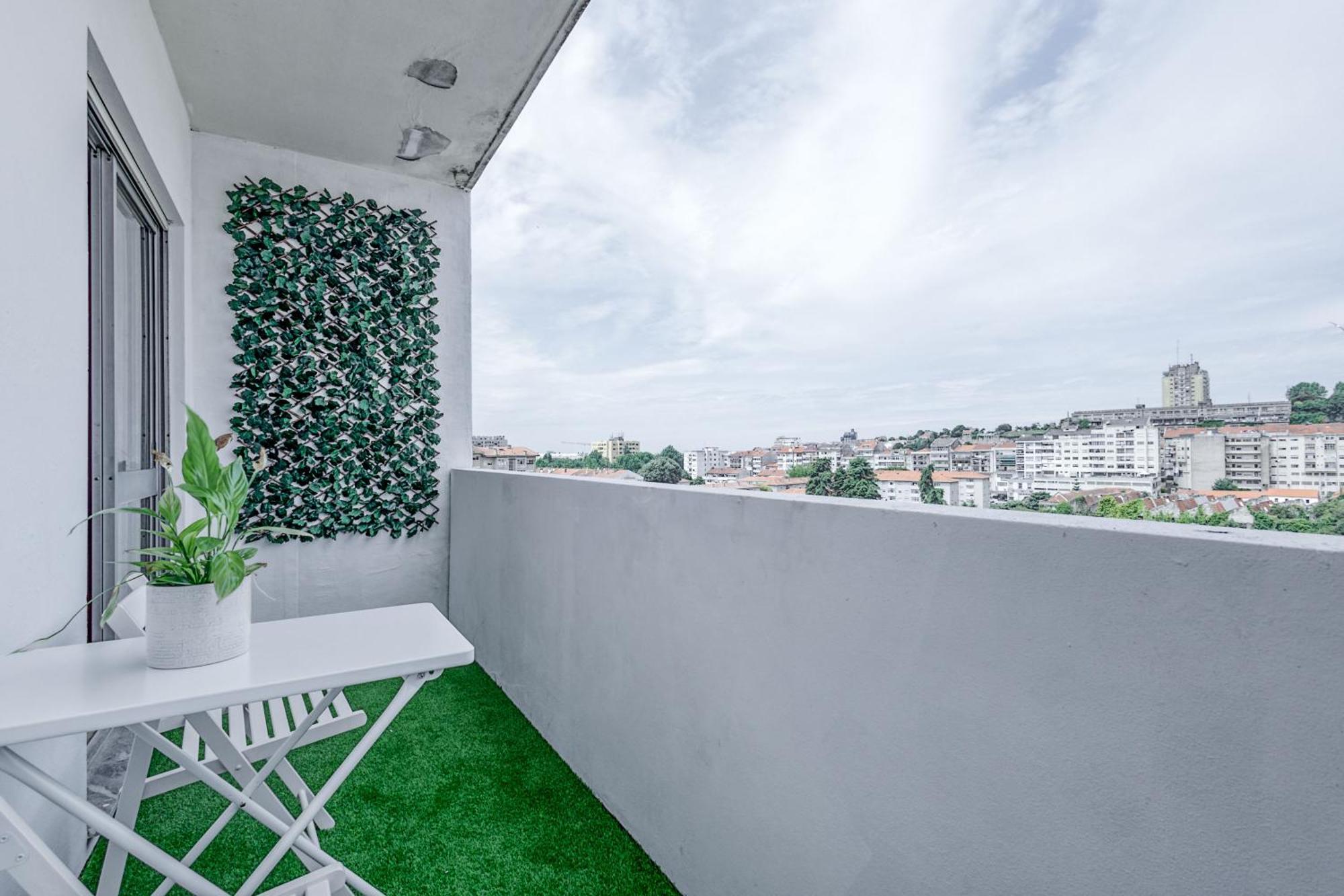 Travel & Live Fernao Magalhaes Apartment Порто Екстериор снимка