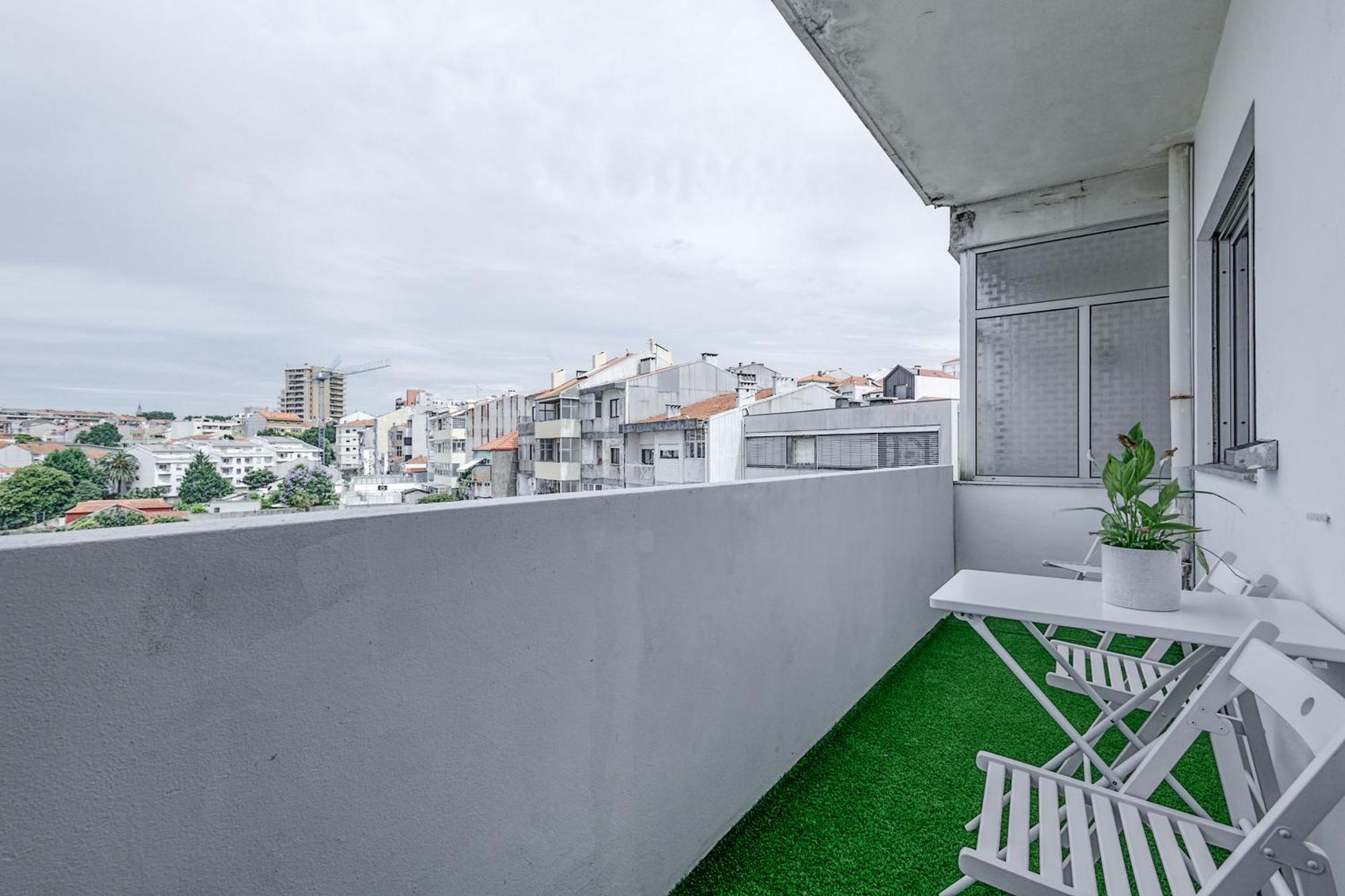 Travel & Live Fernao Magalhaes Apartment Порто Екстериор снимка